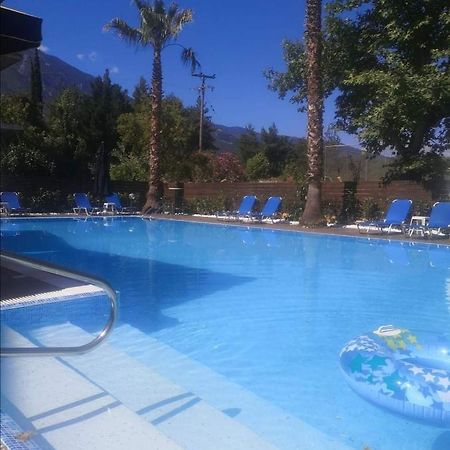 Hotel Ena Loutra Ipatis Ngoại thất bức ảnh