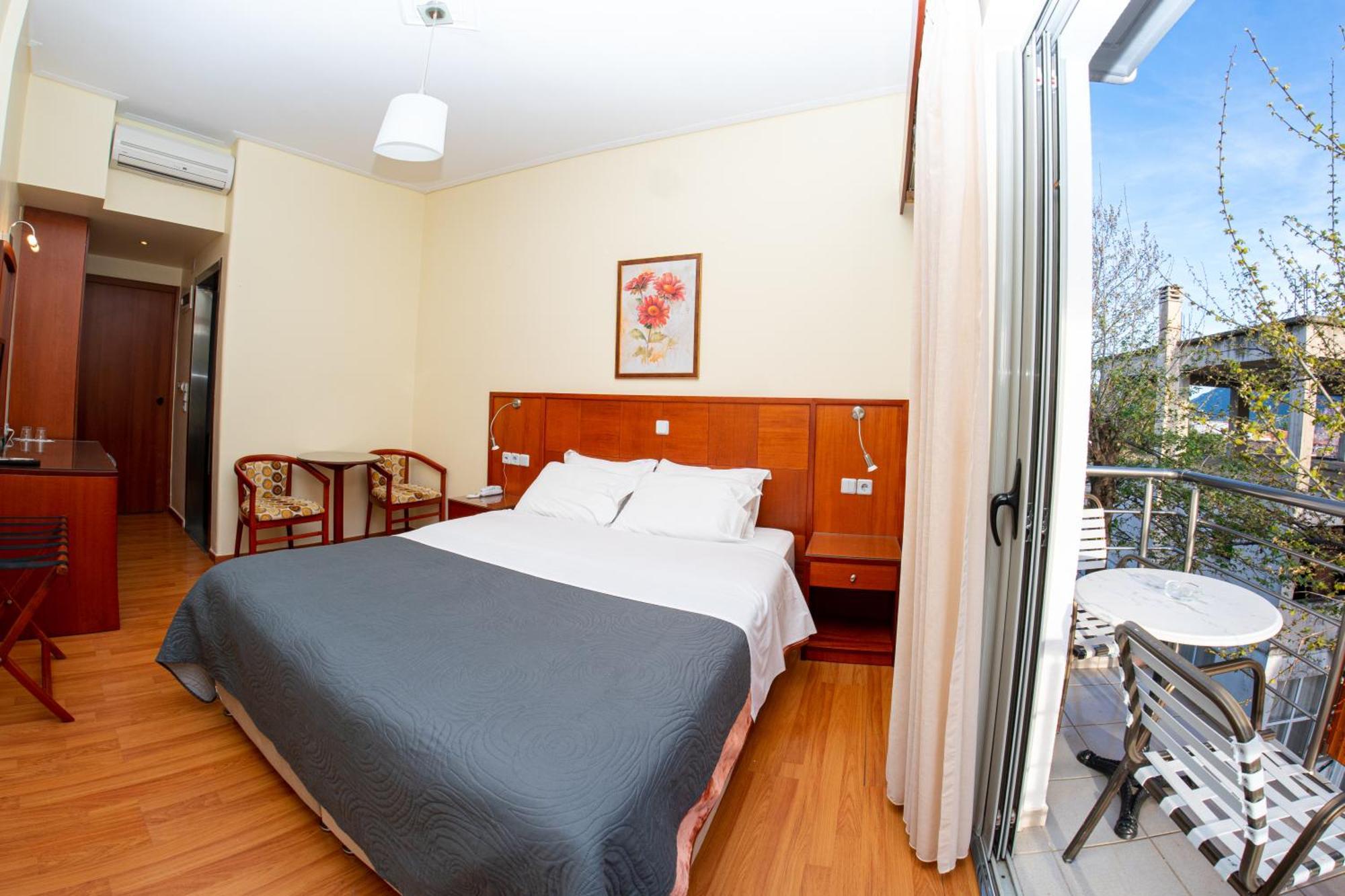 Hotel Ena Loutra Ipatis Ngoại thất bức ảnh